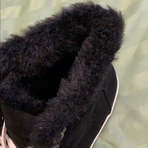 Old Navy Suede Faux Fur Lined High Tops for Women - Picture 5 of 6